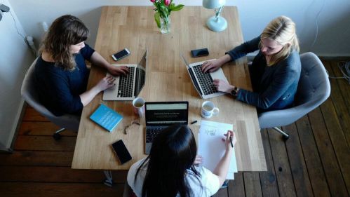 Learn Spanish for Beginners: The Ultimate Lesson Course